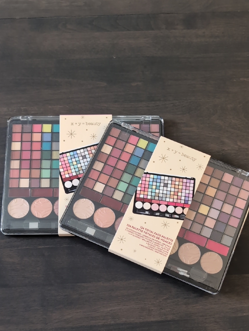 2 - 124-Color Eyeshadow & Face Palette - Multicolor